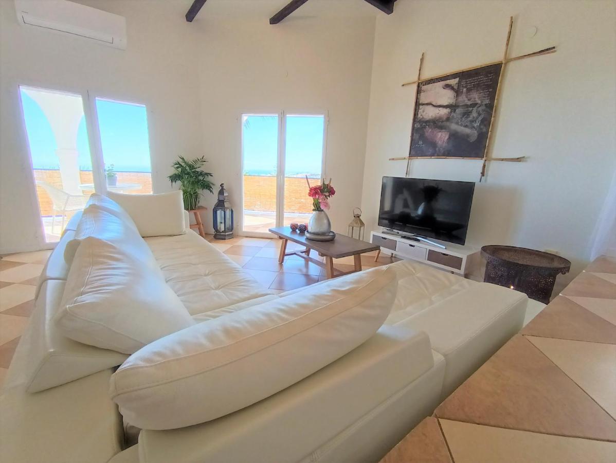 Villa Del Sol ベナルマデナ エクステリア 写真