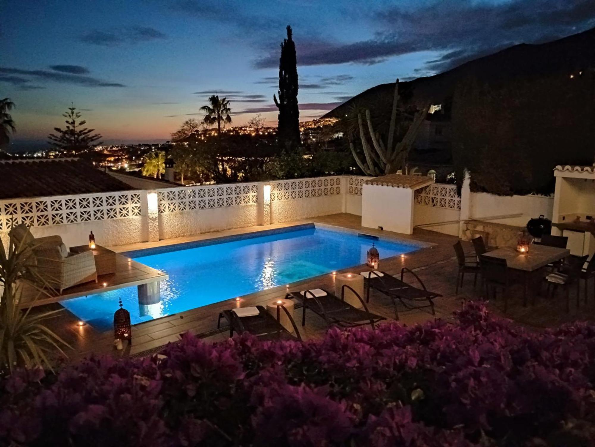 Villa Del Sol ベナルマデナ エクステリア 写真